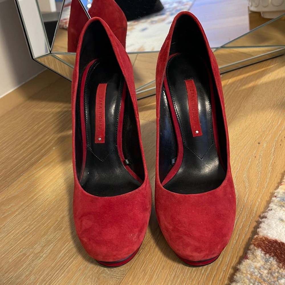 Zara Red high heels - size 38 / 7.5 - very comfortable. You would love the Red👠